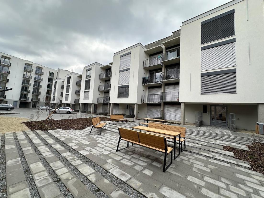 Bella Apartments Brno Exterior photo