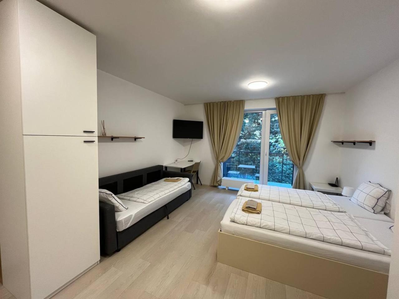 Bella Apartments Brno Exterior photo